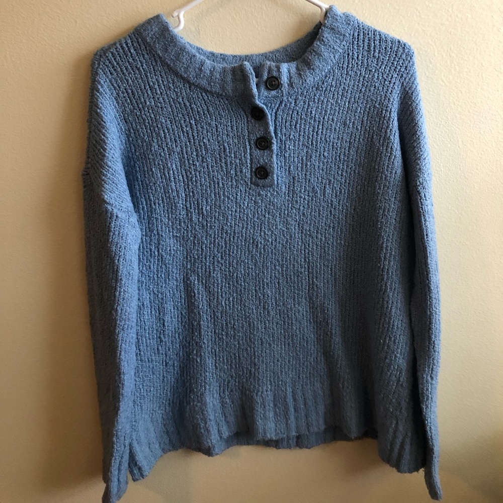 American Eagle Blue Sweater